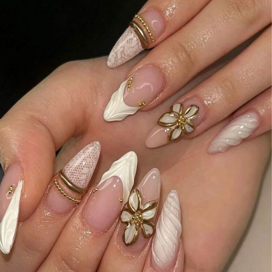 French Tip Jolie