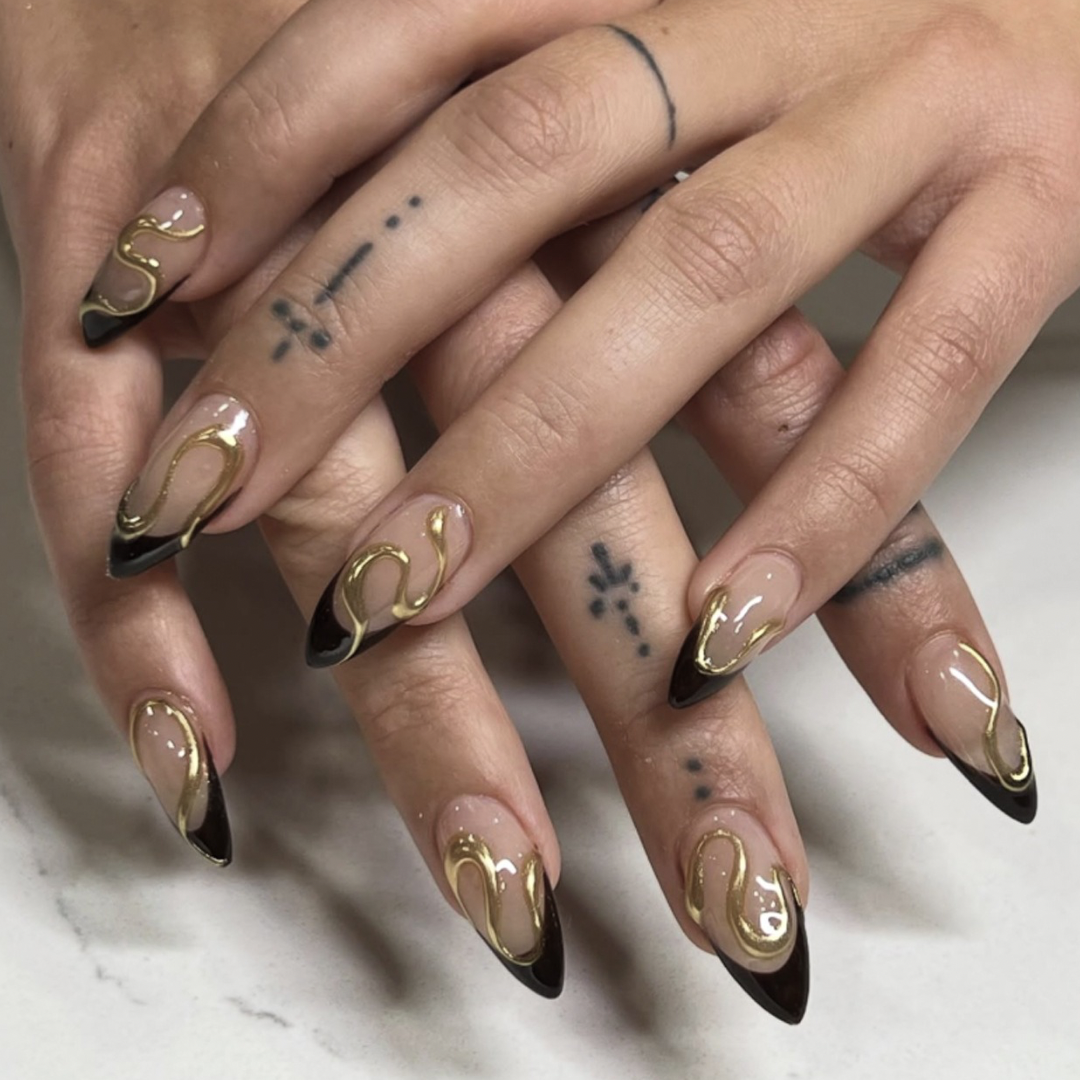 Noir Confetti